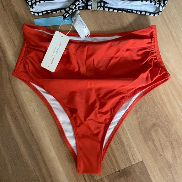 Cupshe Black and White Grid Bikini with Orange Bottoms - Picture 4 of 7